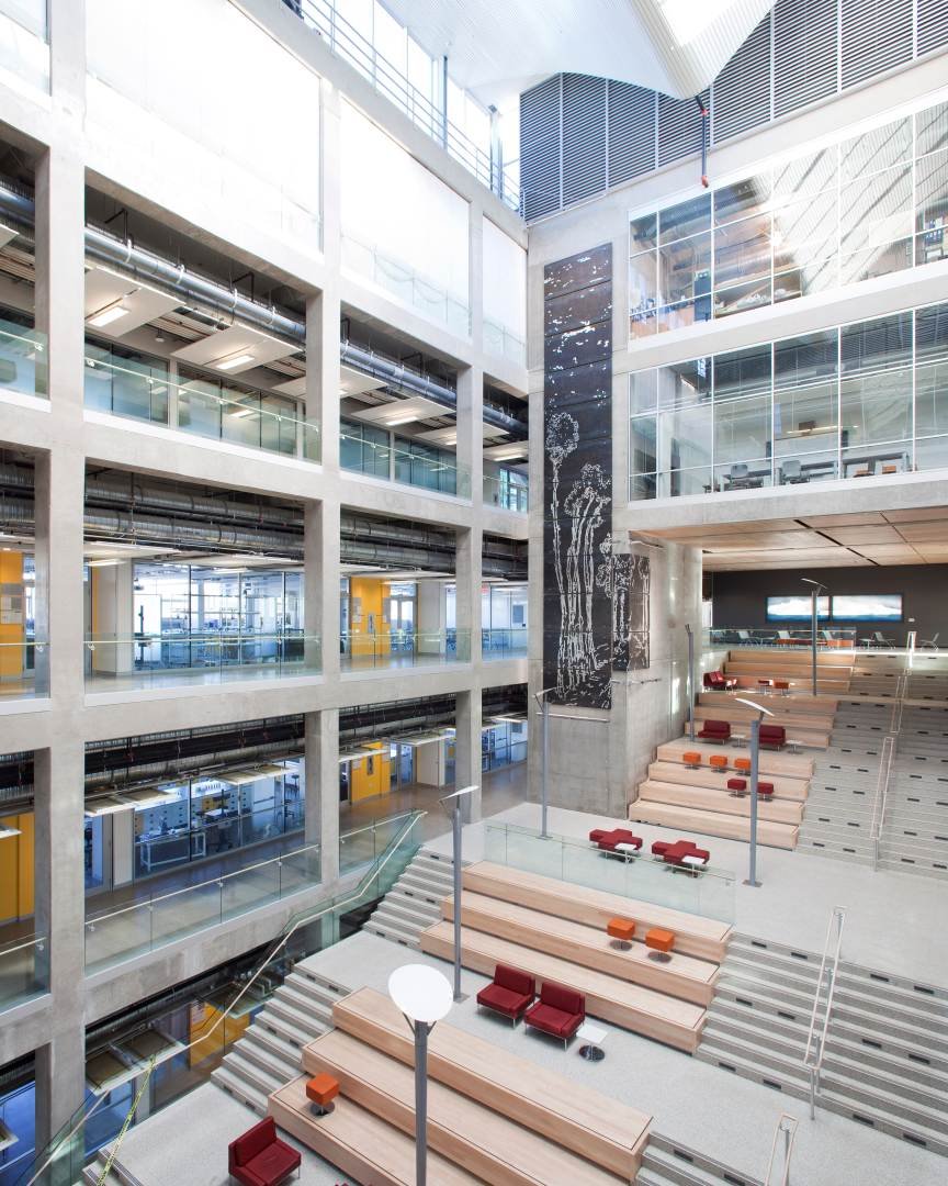 University of Calgary -Energy Environment Experiential Learning Building (EEEL)